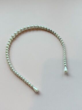 Topshop Pearl Bead Headband in White